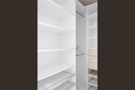 Apartamento à venda com 146m², 3 quartos e 3 vagasQuarto 1 - Suíte Closet