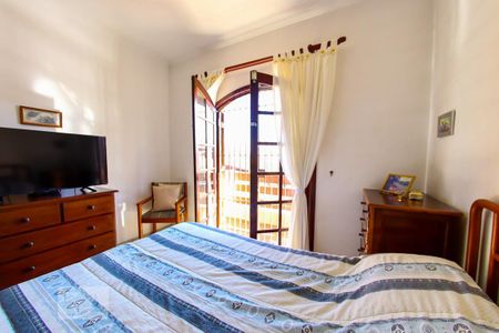 Casa à venda com 178m², 3 quartos e 2 vagas Casa à venda com 178m², 3 quartos e 2 vagasSuite