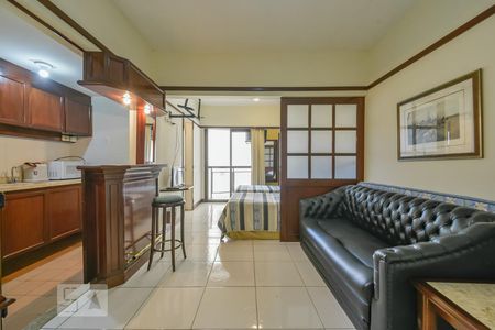 Sala de kitnet/studio para alugar com 1 quarto, 30m² em Campos Elíseos, São Paulo