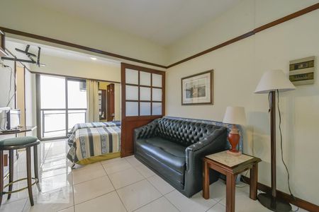 Sala de kitnet/studio para alugar com 1 quarto, 30m² em Campos Elíseos, São Paulo