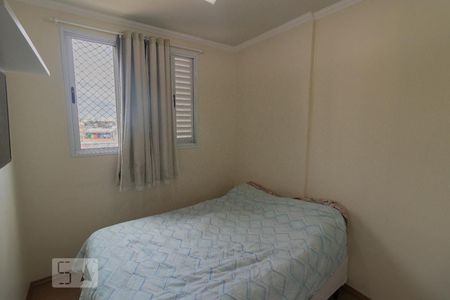 Dormitório 1 de apartamento à venda com 2 quartos, 45m² em Jardim Íris, São Paulo