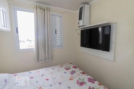Dormitório 2 de apartamento à venda com 2 quartos, 45m² em Jardim Íris, São Paulo
