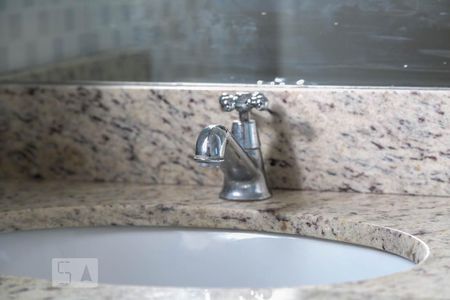 Apartamento à venda com 123m², 3 quartos e 1 vaga Apartamento à venda com 123m², 3 quartos e 1 vagaBanheiro da Suíte
