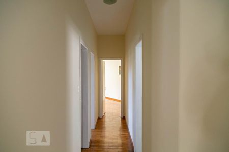 Apartamento à venda com 123m², 3 quartos e 1 vaga Apartamento à venda com 123m², 3 quartos e 1 vagaCorredor
