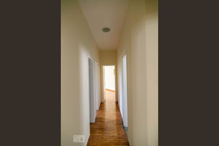 Apartamento à venda com 123m², 3 quartos e 1 vaga Apartamento à venda com 123m², 3 quartos e 1 vagaCorredor