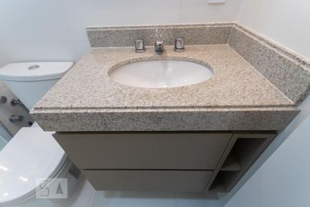 Apartamento para alugar com 64m², 2 quartos e 2 vagas Apartamento para alugar com 64m², 2 quartos e 2 vagasBanheiro Social