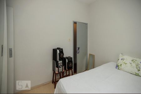 Quarto 1 de apartamento para alugar com 2 quartos, 70m² em Higienópolis, Rio de Janeiro