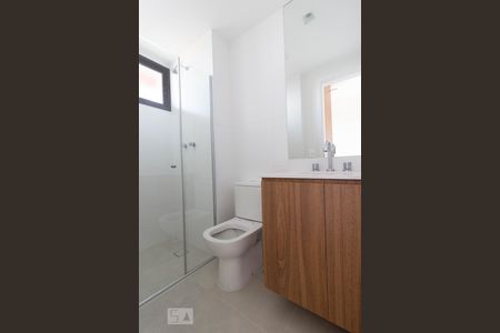 Apartamento para alugar com 70m², 2 quartos e 1 vagaBanheiro Suíte 1