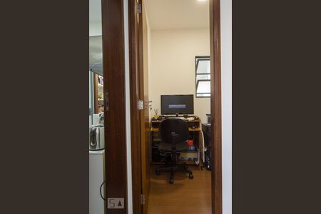Escritório de apartamento à venda com 2 quartos, 80m² em Savassi, Belo Horizonte