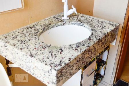 Casa à venda com 380m², 3 quartos e 6 vagasBanheiro Cuba