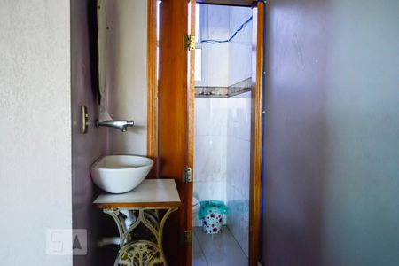 Banheiro Vista Ampla  de casa à venda com 3 quartos, 380m² em Vila Santa Teresa, São Paulo