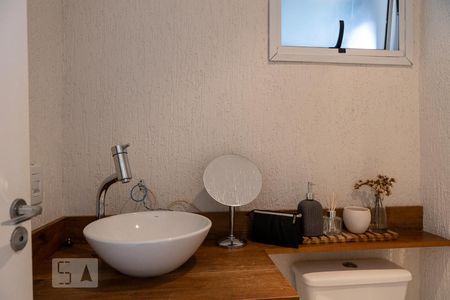 Apartamento para alugar com 57m², 2 quartos e 1 vaga Apartamento para alugar com 57m², 2 quartos e 1 vagaBanheiro Social