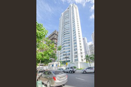 Apartamento para alugar com 196m², 3 quartos e 3 vagas Apartamento para alugar com 196m², 3 quartos e 3 vagasFachada do Condomínio