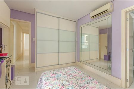 Apartamento para alugar com 196m², 3 quartos e 3 vagas Apartamento para alugar com 196m², 3 quartos e 3 vagasQuarto 2 - Suíte