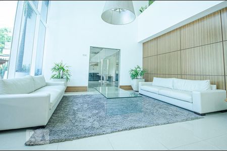 Apartamento para alugar com 196m², 3 quartos e 3 vagas Apartamento para alugar com 196m², 3 quartos e 3 vagashall