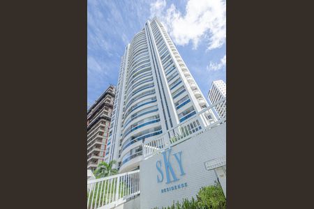 Apartamento para alugar com 196m², 3 quartos e 3 vagas Apartamento para alugar com 196m², 3 quartos e 3 vagasFachada do Condomínio