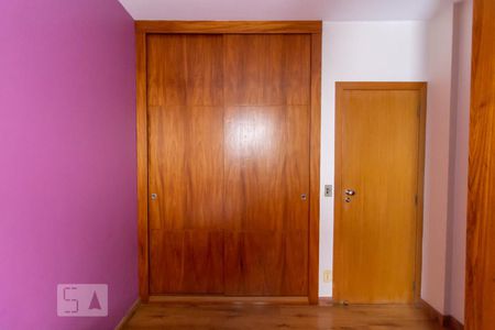 Apartamento à venda com 110m², 3 quartos e 2 vagas Apartamento à venda com 110m², 3 quartos e 2 vagasQuarto 2