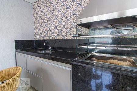 Apartamento à venda com 110m², 3 quartos e 2 vagas Apartamento à venda com 110m², 3 quartos e 2 vagasÁrea comum - Churrasqueira