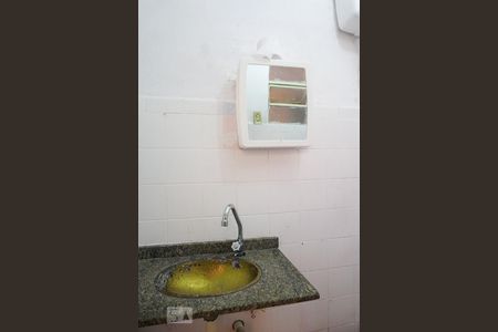 Banheiro de casa à venda com 6 quartos, 156m² em Jardim Piratininga, São Paulo