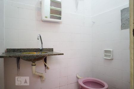 Banheiro de apartamento à venda com 1 quarto, 30m² em Jardim Piratininga, São Paulo