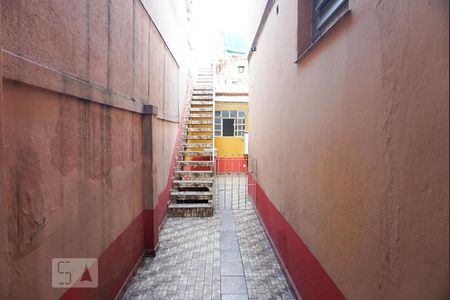 Casa à venda com 156m², 6 quartos e 1 vaga Casa à venda com 156m², 6 quartos e 1 vagaEntrada