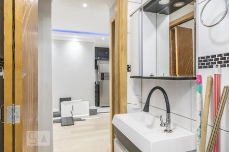Apartamento para alugar com 42m², 2 quartos e sem vagaBanheiro