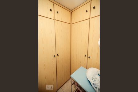 Apartamento à venda com 65m², 2 quartos e 1 vaga Apartamento à venda com 65m², 2 quartos e 1 vagaQuarto de Serviço