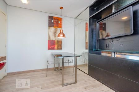 Sala de kitnet/studio para alugar com 1 quarto, 45m² em Estoril, Belo Horizonte