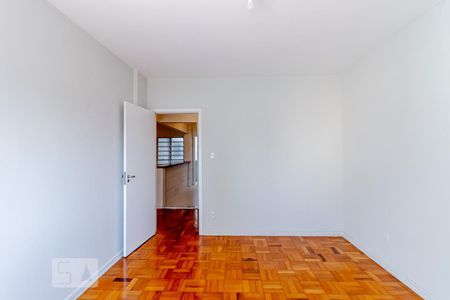 Apartamento à venda com 81m², 2 quartos e sem vagaQuarto 2