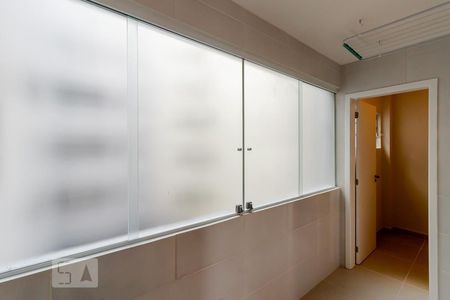 Apartamento à venda com 81m², 2 quartos e sem vagaÁrea de Serviço