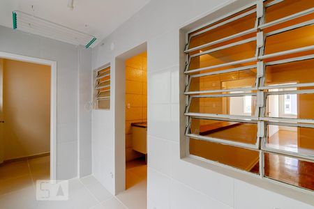 Apartamento à venda com 81m², 2 quartos e sem vagaÁrea de Serviço