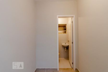 Apartamento à venda com 81m², 2 quartos e sem vagaQuarto de Serviço