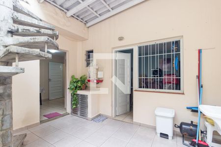 Casa à venda com 140m², 3 quartos e 2 vagasQuintal