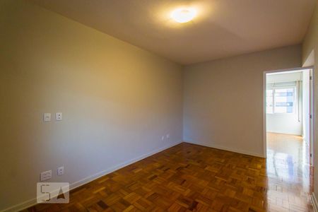 Apartamento à venda com 81m², 2 quartos e sem vagaSala