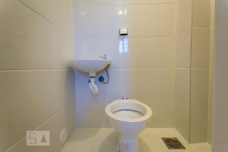 Apartamento à venda com 81m², 2 quartos e sem vagaBanheiro de serviço