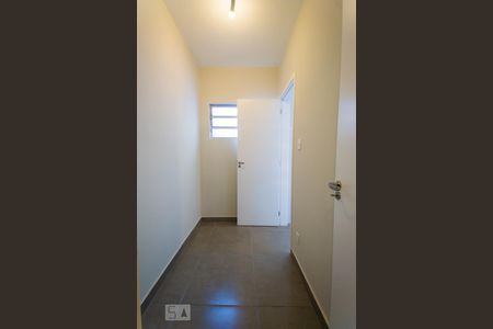 Apartamento à venda com 81m², 2 quartos e sem vagaQuarto de serviço
