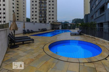 Apartamento à venda com 63m², 3 quartos e 1 vagaPiscina