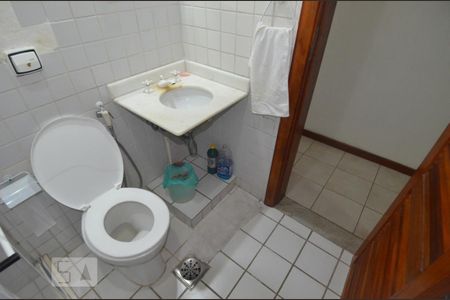 Banheiro de apartamento à venda com 1 quarto, 25m² em Copacabana, Rio de Janeiro