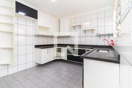 Casa para alugar com 120m², 4 quartos e 1 vaga Casa para alugar com 120m², 4 quartos e 1 vagaCozinha