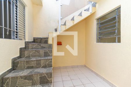 Casa para alugar com 120m², 4 quartos e 1 vaga Casa para alugar com 120m², 4 quartos e 1 vagaQuintal