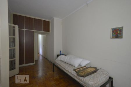 Casa à venda com 185m², 3 quartos e 2 vagasQuarto 4