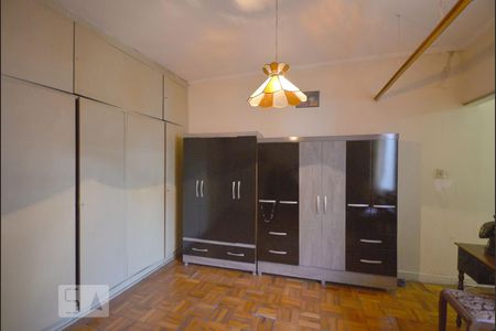 Casa à venda com 185m², 3 quartos e 2 vagasQuarto 2