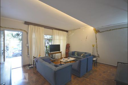 Sala de casa à venda com 3 quartos, 185m² em Vila Monumento, São Paulo