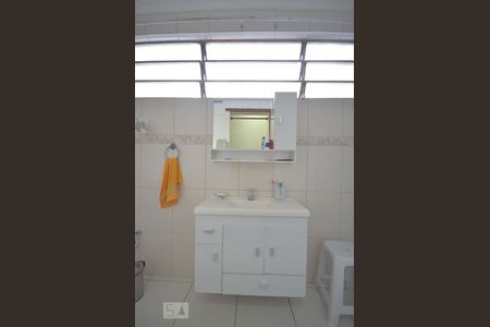 Casa à venda com 185m², 3 quartos e 2 vagasSuite Quarto 2