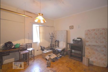 Casa à venda com 185m², 3 quartos e 2 vagasQuarto 2