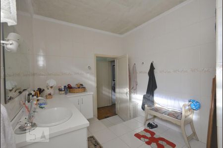 Casa à venda com 185m², 3 quartos e 2 vagasBanheiro Social