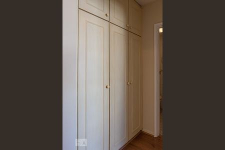 Apartamento à venda com 90m², 2 quartos e 1 vaga Apartamento à venda com 90m², 2 quartos e 1 vagaCorredor