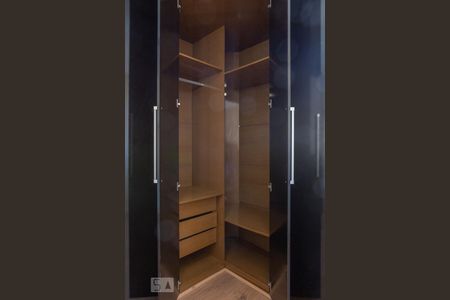 Apartamento à venda com 90m², 2 quartos e 1 vaga Apartamento à venda com 90m², 2 quartos e 1 vagaQuarto 1