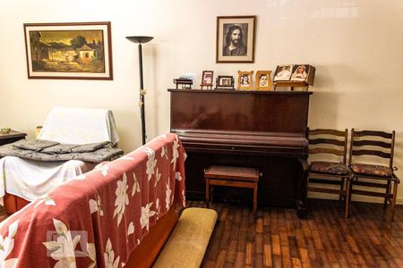 Sala de casa à venda com 3 quartos, 168m² em Campo Belo, São Paulo