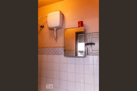 Casa à venda com 168m², 3 quartos e 2 vagasBanheiro de Serviço